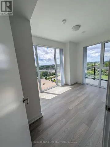5858 Yonge Street Toronto (newtonbrook West) ON M2M 0C6