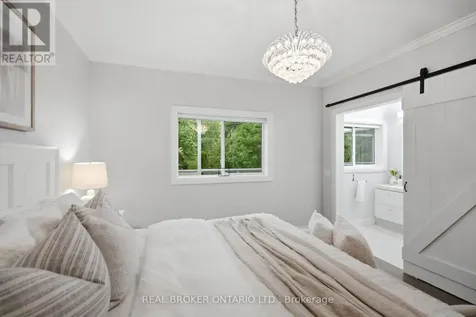 126 Second Avenue Uxbridge ON L9P 2A2