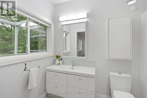 126 Second Avenue Uxbridge ON L9P 2A2