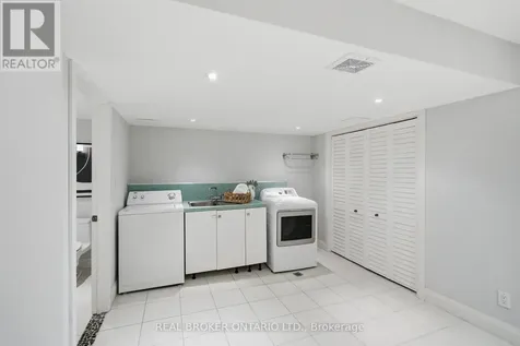 126 Second Avenue Uxbridge ON L9P 2A2