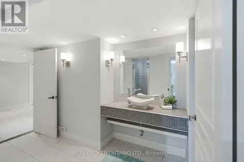 126 Second Avenue Uxbridge ON L9P 2A2