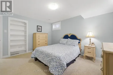184 Tanners Drive Halton Hills (ac Acton) ON L7J 3A8