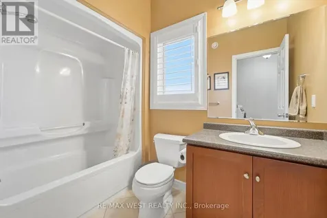 184 Tanners Drive Halton Hills (ac Acton) ON L7J 3A8