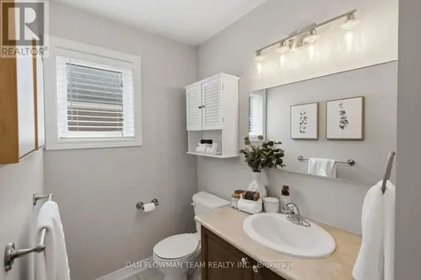 1174 Salmers Drive Oshawa (taunton) ON L1K 0A9