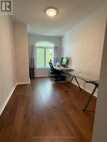 102 Lake Avenue Richmond Hill (oak Ridges Lake Wilcox) ON L4E 3G6