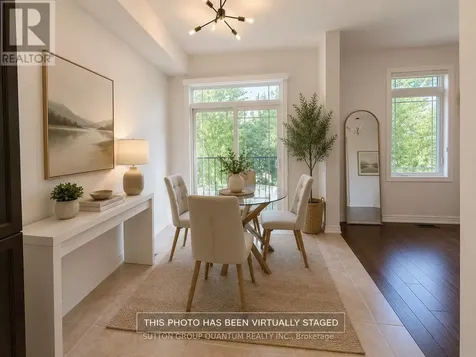 102 Lake Avenue Richmond Hill (oak Ridges Lake Wilcox) ON L4E 3G6