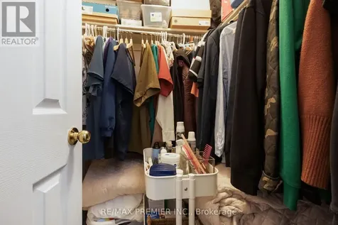 3041 Finch Avenue West Toronto (humbermede) ON M9M 0A4