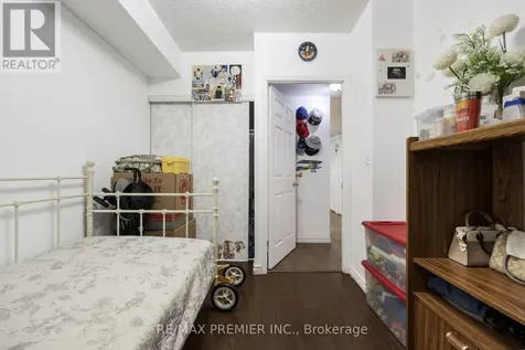 3041 Finch Avenue West Toronto (humbermede) ON M9M 0A4