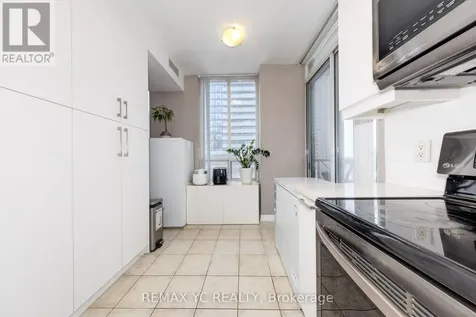 28 Byng Avenue Toronto (willowdale East) ON M2N 7H4