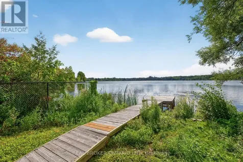 429 North Lake Road Richmond Hill (oak Ridges Lake Wilcox) ON L4E 3A7