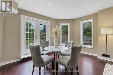 429 North Lake Road Richmond Hill (oak Ridges Lake Wilcox) ON L4E 3A7
