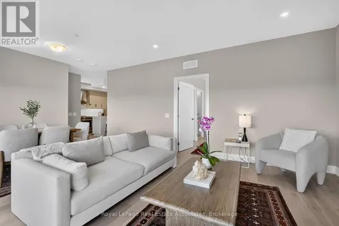 71 Wyndham Street South Guelph (st. Patrick's Ward) ON N1E 0T7