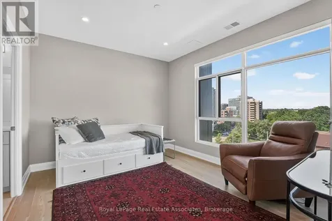 71 Wyndham Street South Guelph (st. Patrick's Ward) ON N1E 0T7