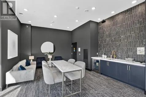 71 Wyndham Street South Guelph (st. Patrick's Ward) ON N1E 0T7