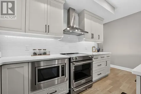 71 Wyndham Street South Guelph (st. Patrick's Ward) ON N1E 0T7