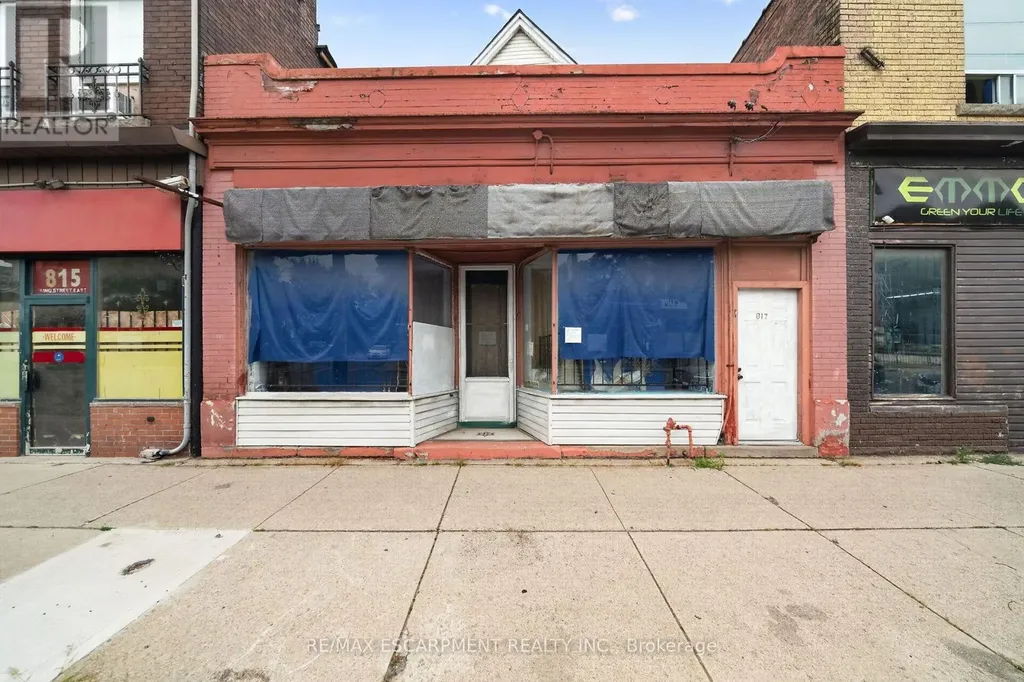 817 King Street East Hamilton (gibson) ON L8M 1B1