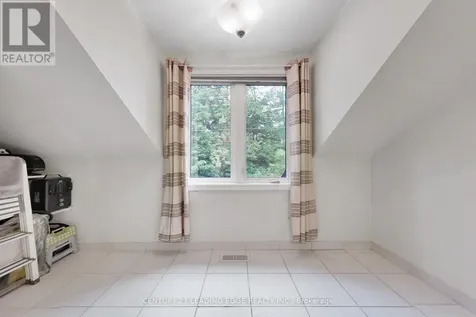 72 Bolsover Road Kawartha Lakes (carden) ON K0M 1B0