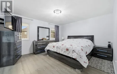 886 Groveland Avenue Oshawa (taunton) ON L1K 0W1