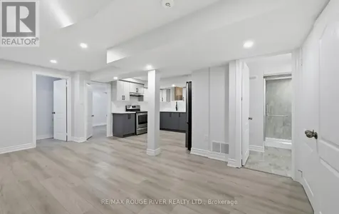 886 Groveland Avenue Oshawa (taunton) ON L1K 0W1