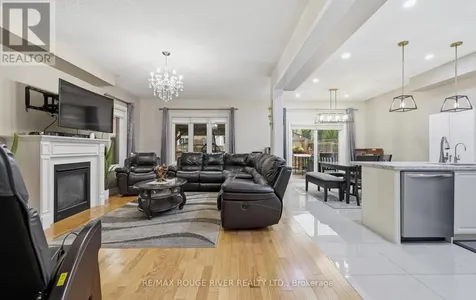 886 Groveland Avenue Oshawa (taunton) ON L1K 0W1