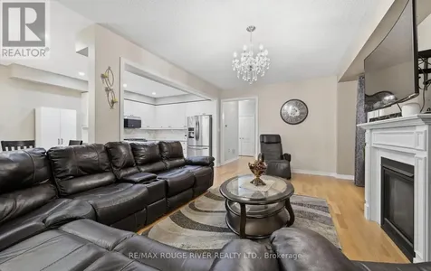 886 Groveland Avenue Oshawa (taunton) ON L1K 0W1
