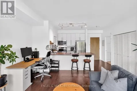 150 Caroline Avenue Ottawa ON K1Y 4X8