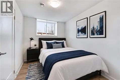 4263 Fourth Avenue Niagara Falls ON L2E 0C2