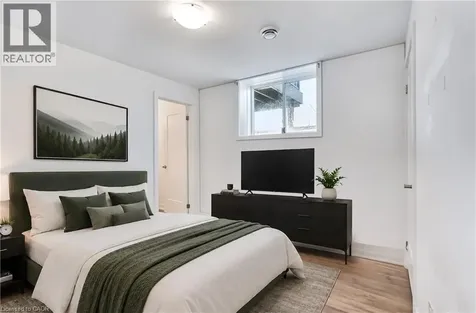 4263 Fourth Avenue Niagara Falls ON L2E 0C2
