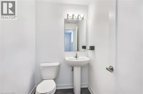 4263 Fourth Avenue Niagara Falls ON L2E 0C2