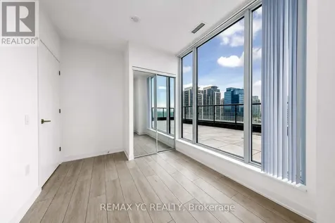 5858 Yonge Street Toronto (newtonbrook West) ON M2M 0C6