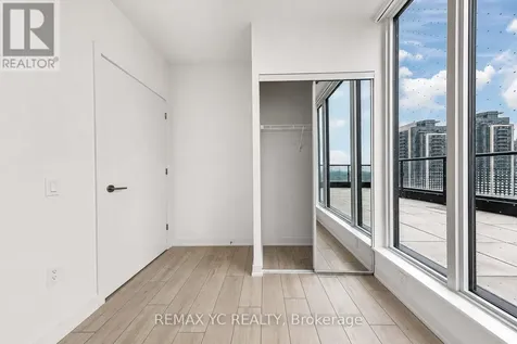 5858 Yonge Street Toronto (newtonbrook West) ON M2M 0C6