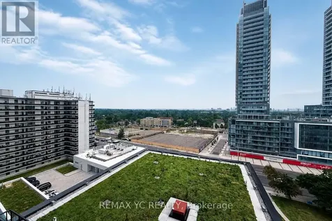 5858 Yonge Street Toronto (newtonbrook West) ON M2M 0C6