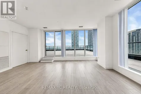 5858 Yonge Street Toronto (newtonbrook West) ON M2M 0C6