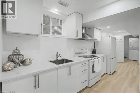 79 Beauchamp Drive Cambridge ON N1S 0B9
