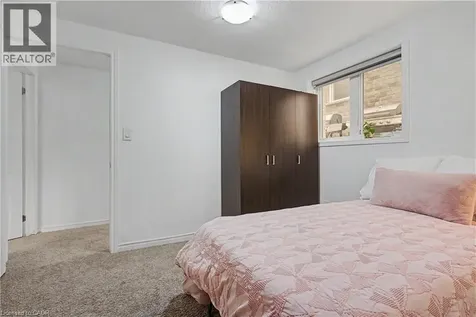 79 Beauchamp Drive Cambridge ON N1S 0B9
