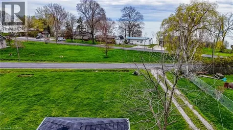 29 Old Lakeshore Road Port Dover ON N0A 1N3