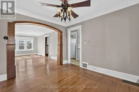 72 Houghton Avenue South Hamilton (delta) ON L8K 2M8