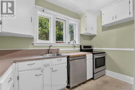 72 Houghton Avenue South Hamilton (delta) ON L8K 2M8