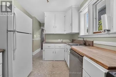 72 Houghton Avenue South Hamilton (delta) ON L8K 2M8