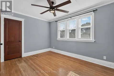 72 Houghton Avenue South Hamilton (delta) ON L8K 2M8