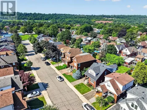 72 Houghton Avenue South Hamilton (delta) ON L8K 2M8
