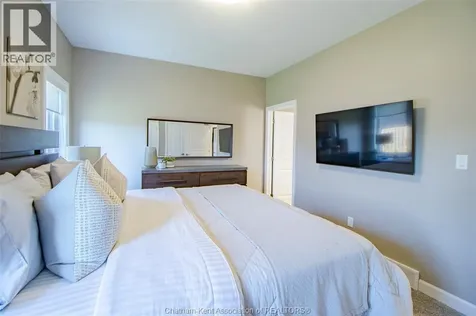124 Grassland Grove Chatham ON N7M 0T2