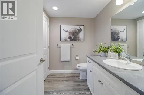 124 Grassland Grove Chatham ON N7M 0T2