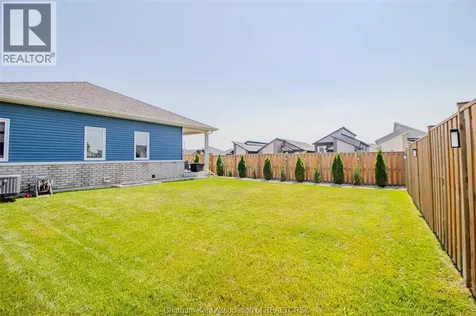 124 Grassland Grove Chatham ON N7M 0T2