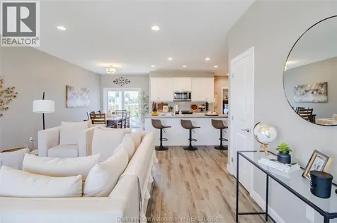 124 Grassland Grove Chatham ON N7M 0T2
