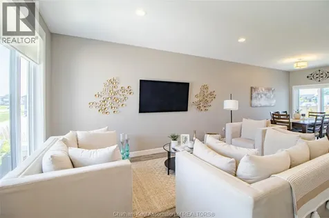 124 Grassland Grove Chatham ON N7M 0T2