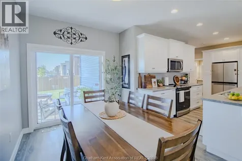 124 Grassland Grove Chatham ON N7M 0T2