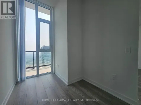 5858 Yonge Street Toronto (newtonbrook West) ON M2M 0C6