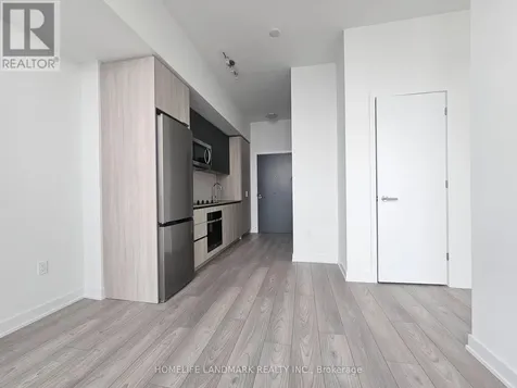 5858 Yonge Street Toronto (newtonbrook West) ON M2M 0C6