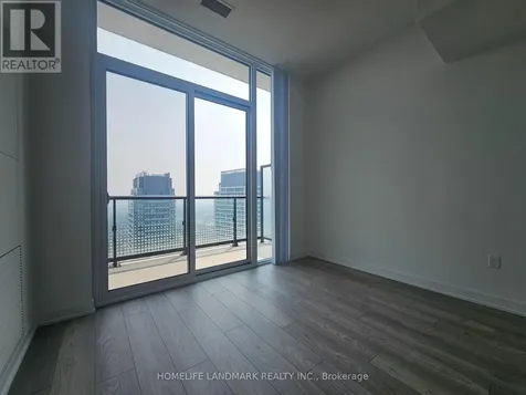 5858 Yonge Street Toronto (newtonbrook West) ON M2M 0C6